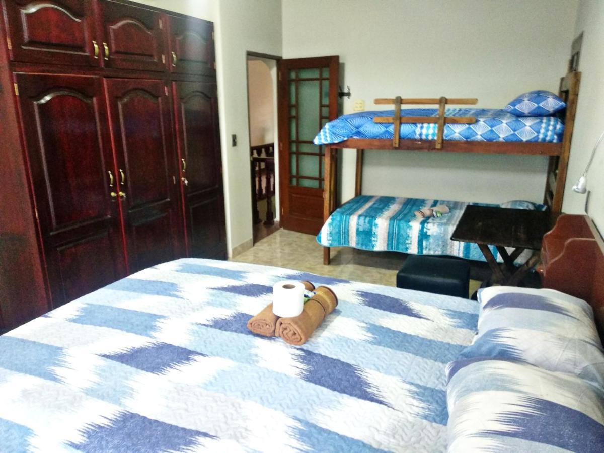 Bed and Breakfast Residencial Moroni - Alojamiento En Cochabamba Exterior foto