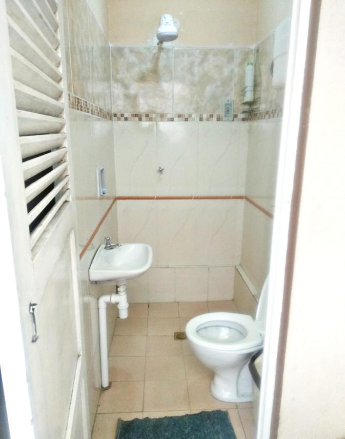 Bed and Breakfast Residencial Moroni - Alojamiento En Cochabamba Exterior foto